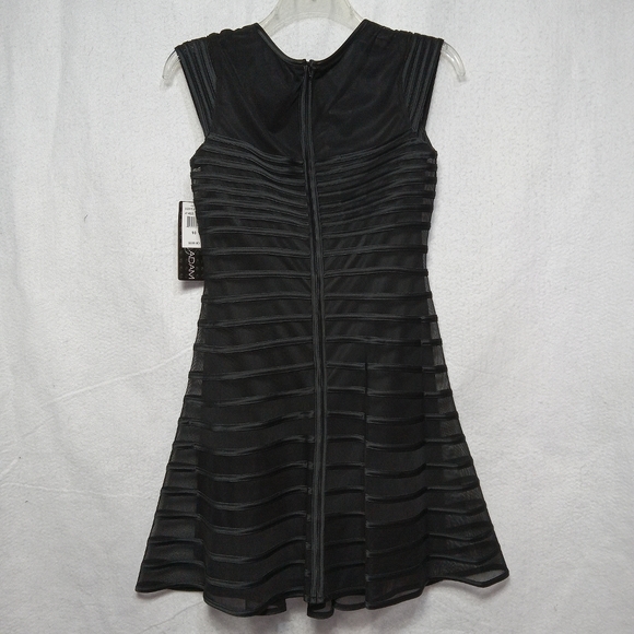 Betsy & Adam Women's Sheer Lined Dress Size 10 - Picture 3 of 7
